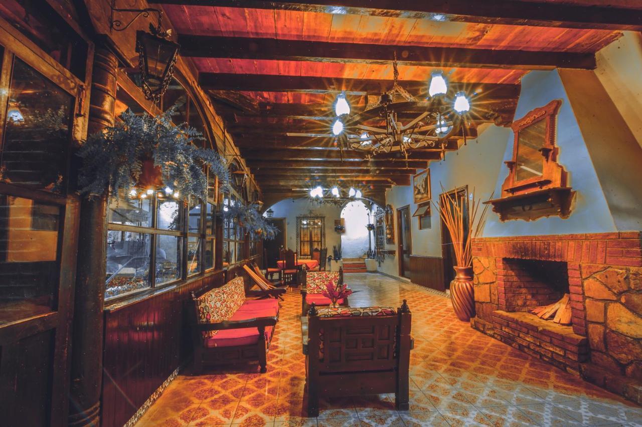 Hotel Palacio De Moctezuma San Cristóbal de Las Casas Exterior foto